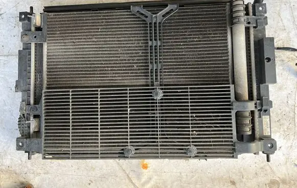 Citroen C4 II Picasso Radiator set 9809141780 9673629780 9806313280