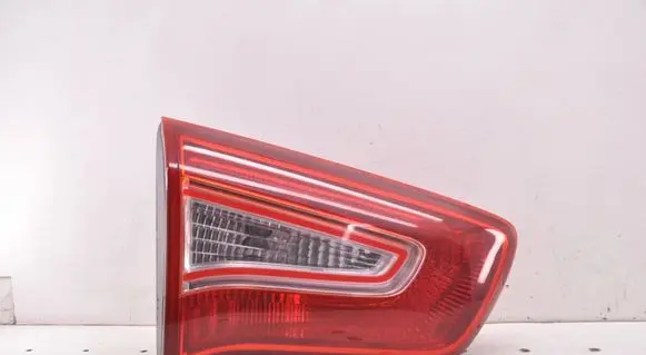 KIA Sportage Tailgate rear/tail lights 924053W0