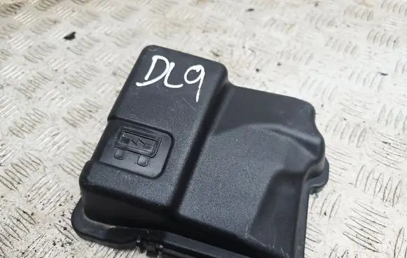 Citroen C3 Fuse box cover 9657287180