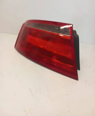 Audi A5 8T 8F Rear/tail lights 8T0945095 45007 AU484