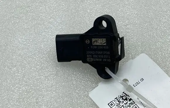 Audi Q2 - Air pressure sensor 05E906051L