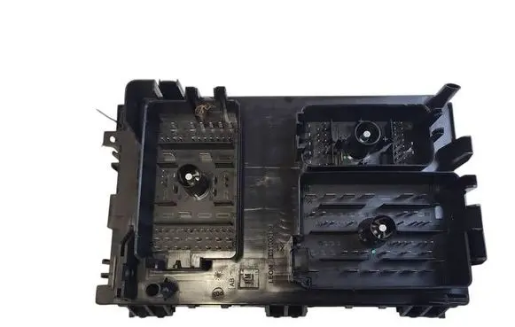 Opel Ampera Fuse module C11000139