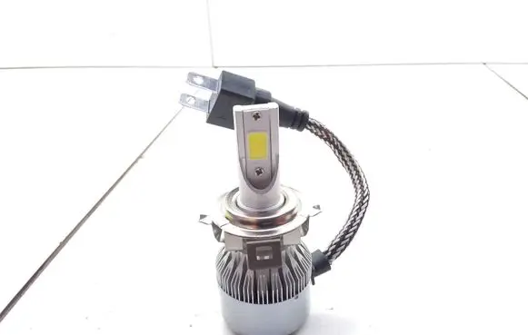 Opel Vectra C Xenon bulb 