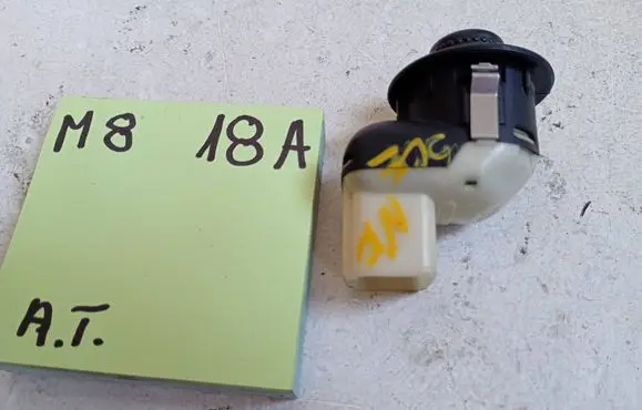 Renault Scenic II - Grand scenic II Other switches/knobs/shifts 1212123