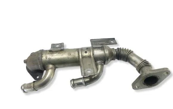 Volkswagen Polo IV 9N3 EGR valve cooler 038131513K