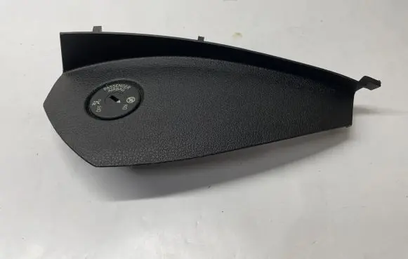 BMW 1 F20 F21 Dashboard side end trim 9205406