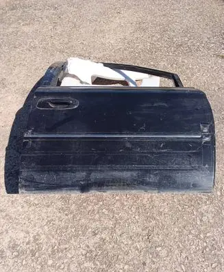 Chrysler Grand Voyager IV Front door
