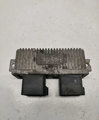 Opel Signum Glow plug pre-heat relay 24451765 8973227511 5343538