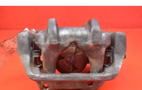 BMW 5 F10 F11 Rear brake caliper 32349660