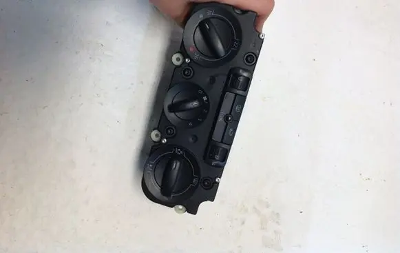 Volkswagen Caddy Climate control unit 1K0819047AQ