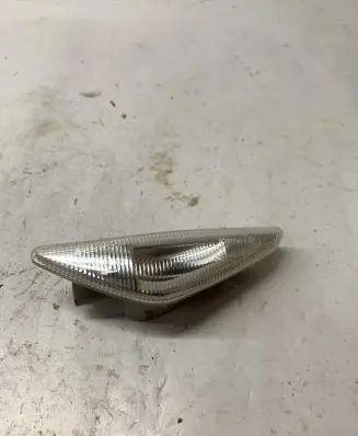 BMW X3 F25 Front fender indicator light 7267977