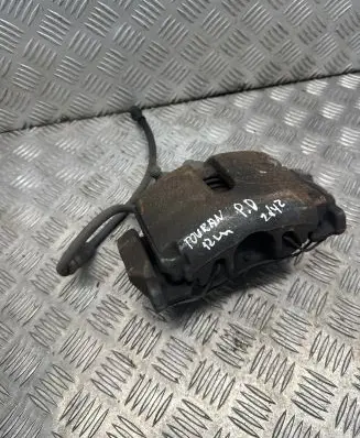 Volkswagen Touran II Front brake caliper
