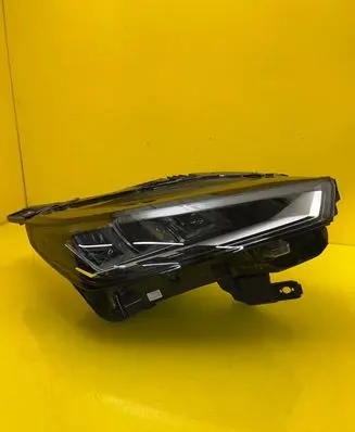 Peugeot 3008 III Headlight/headlamp 9862665080