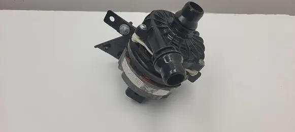 Mercedes-Benz GLC X253 C253 Electric auxiliary coolant/water pump A2535012320 A2535013100
