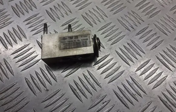 Ford Mondeo MK IV Air conditioning (A/C) expansion valve 6G91-19849-AC