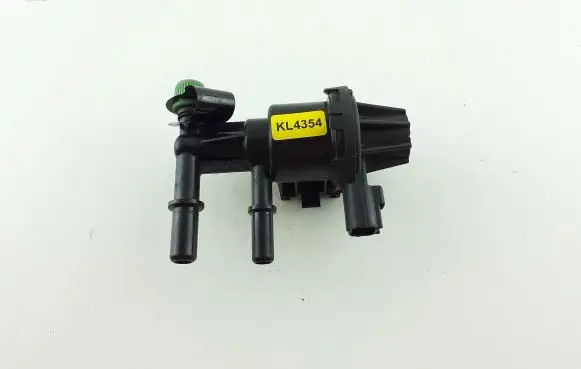 Ford Maverick Fuel pressure sensor 4U5A9G641AA KL4354