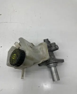 Mercedes-Benz CLS C218 AMG Brake booster A2124300102