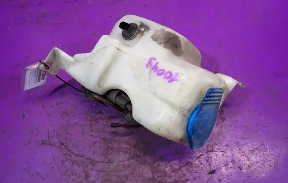 Audi A3 S3 8L Windshield washer fluid reservoir/tank