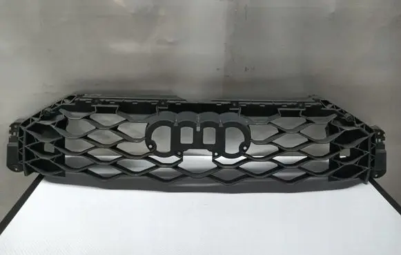 Audi Q3 F3 Bonnet/hood grill 83F853692