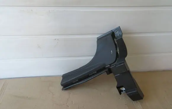 Renault Kangoo III Rear bumper mounting bracket 850443267R