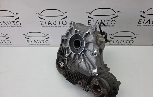BMW 3 E92 E93 Gearbox transfer box case 7613152 13774410 7537077