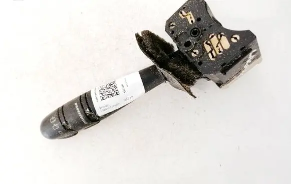 Renault Laguna I Wiper control stalk