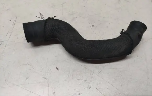 Audi A8 S8 D4 4H Engine coolant pipe/hose