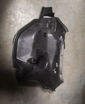 BMW X3 F25 Other engine bay part 9184006