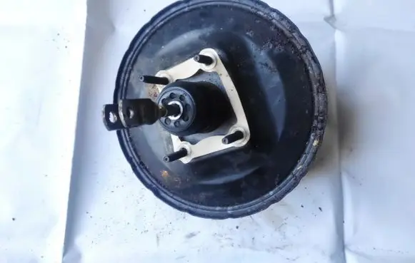 Mazda Xedos 9 Brake booster 85404308 854-04308