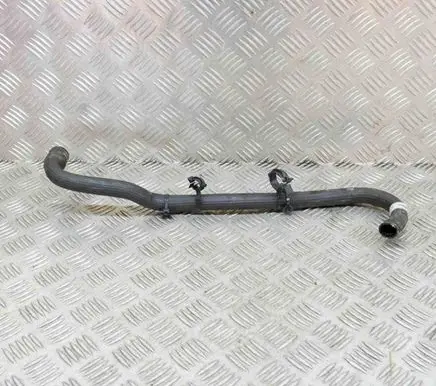 Tesla Model S Engine coolant pipe/hose 106668600B