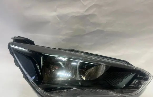 Ford Focus C-MAX Headlight/headlamp F1CB-13W029-FA