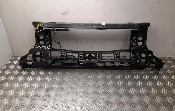 BMW iX1 Rear bumper mounting bracket 9883545