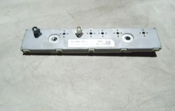 Audi Q7 4L Aerial antenna amplifier 4L0035225J