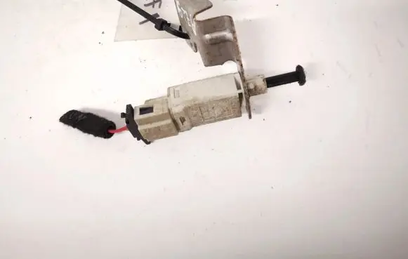 Volkswagen New Beetle Brake pedal sensor switch 1j0927189b