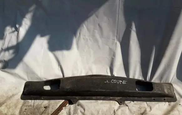 Hyundai Coupe Front bumper cross member 