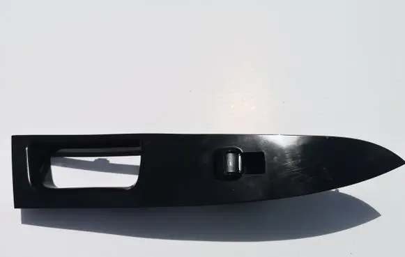 Ford Mondeo MK V Tailgate/trunk/boot open switch 