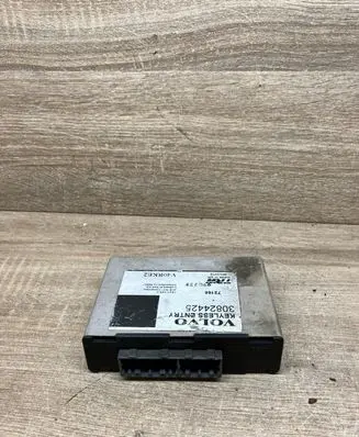Volvo S40, V40 Keyless (KESSY) go control unit/module 30824425 0011076