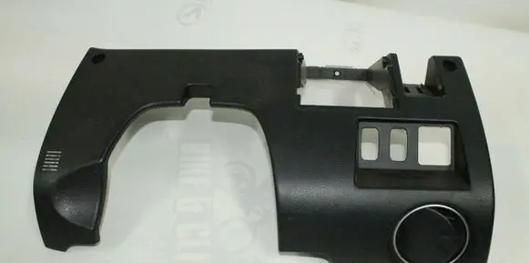 Mitsubishi Outlander Steering wheel column trim