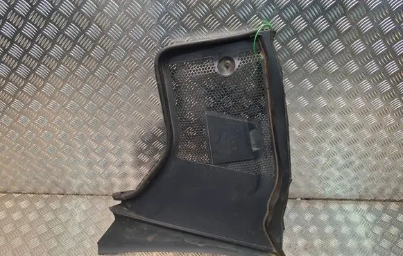Mercedes-Benz C W205 Wiper trim S26372267 A2058308204