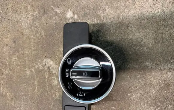 Mercedes-Benz A W176 Light switch 