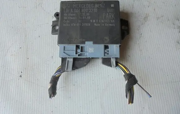 Mercedes-Benz Vito Viano W447 Parking PDC control unit/module A0009003210