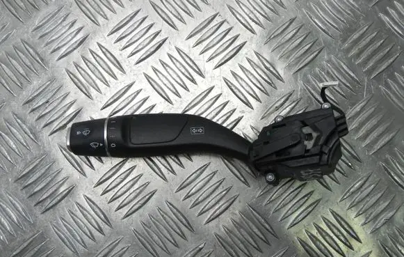 Mercedes-Benz C W205 Indicator stalk 161680525A N937