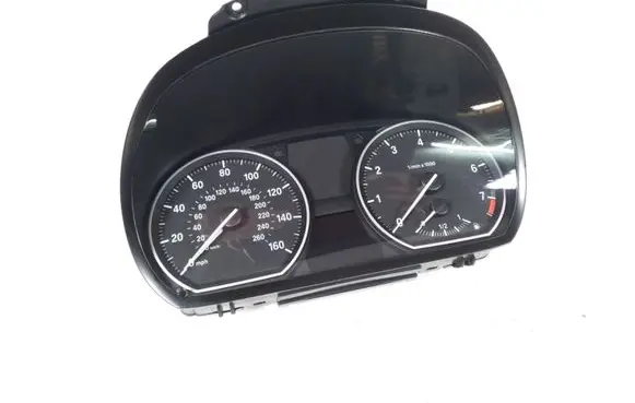 BMW 1 E82 E88 Speedometer (instrument cluster) 9242327