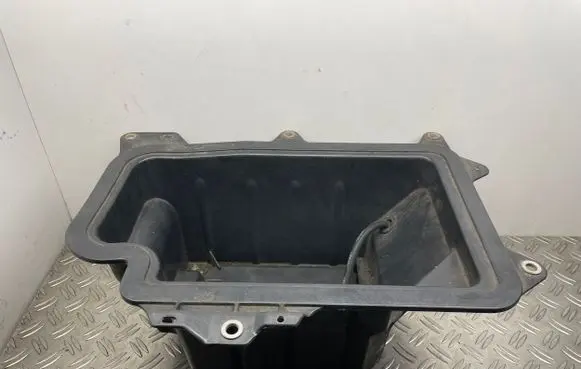 Ford C-MAX II Battery box tray FV61R10748A
