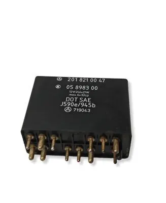 Mercedes-Benz E W124 Other control units/modules 2018210047 05898300 719043
