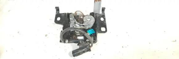 Suzuki Swift III Engine bonnet/hood lock/catch