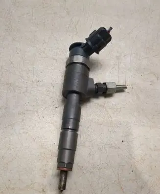 Fuel injector