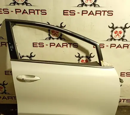 KIA Ceed Front door