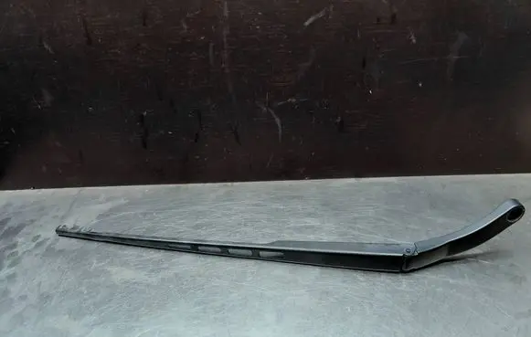Audi A6 S6 C6 4F Front wiper blade arm 4F1955408B