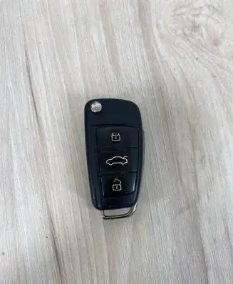 Audi A6 S6 C6 4F Ignition key/card 4F0837220AD 033141101 10904701582065